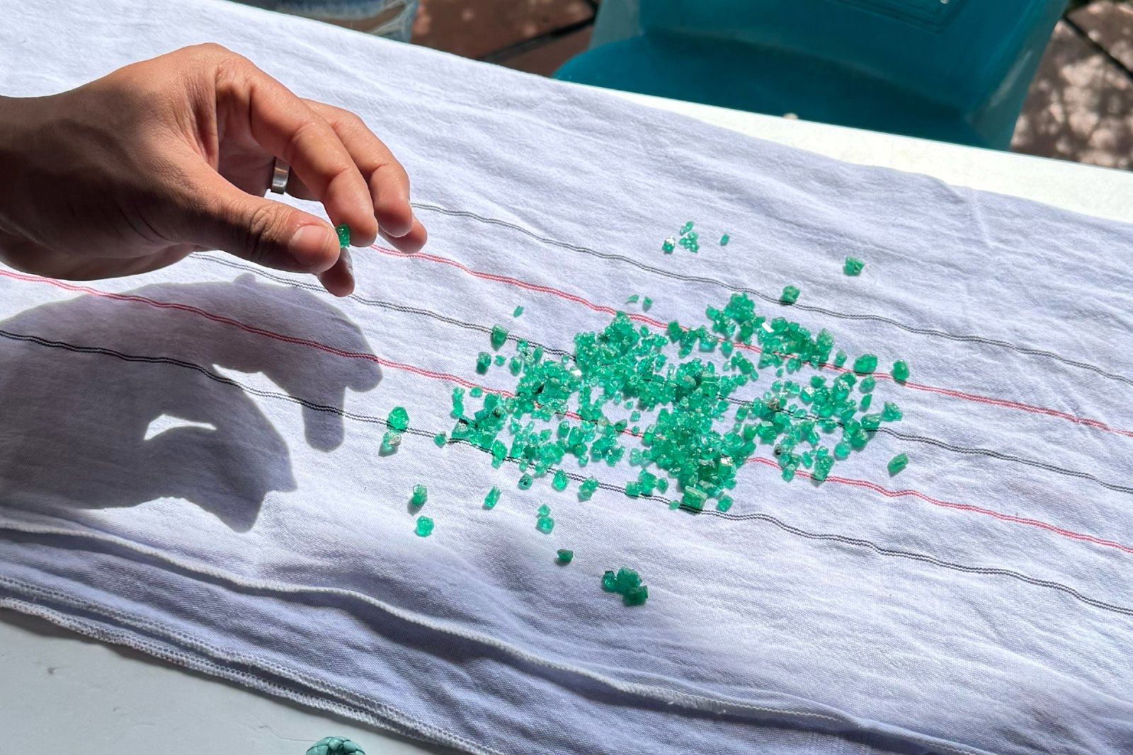 Colombian emerald rough stones displayed on the Muzo market in Boyacá, Colombia